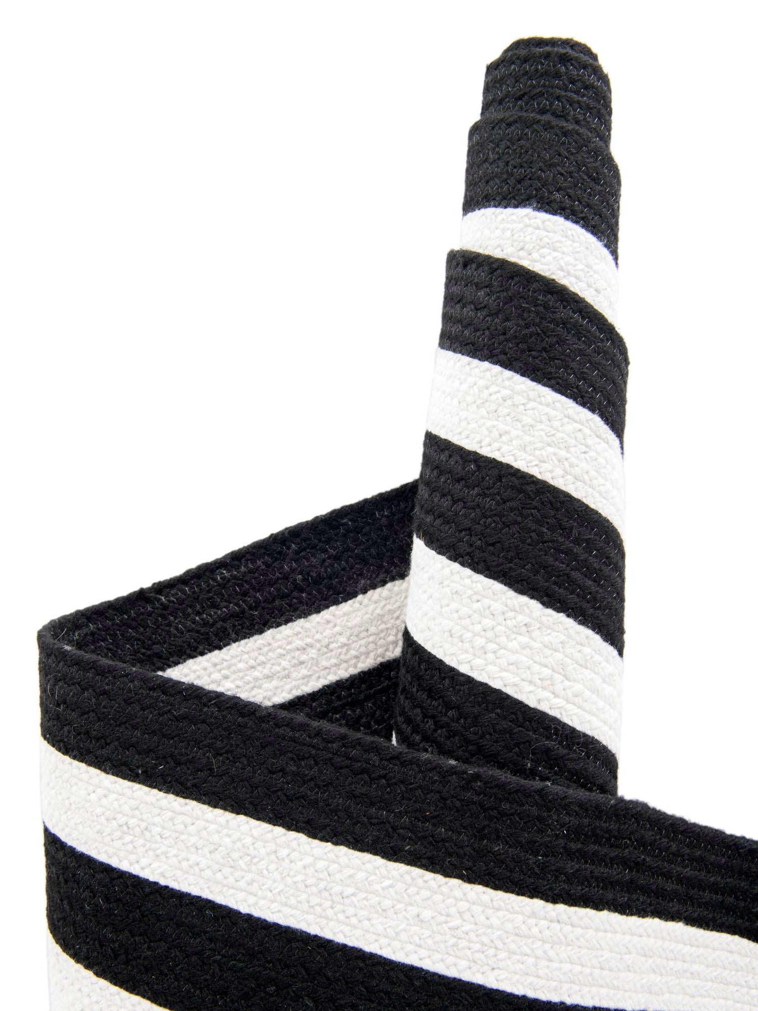 Washable Black and White 3' 3 x 3' 3 Eco Verse Indoor Outdoor Washable Round Area Rug Easy to Clean Stain Resistant & Durable Weather Resistant for Patio, Deck, Terrace, Balcony, Porch 100% PET Polyester (Recycled Plastic Bottles) for Sale at Rug Engine