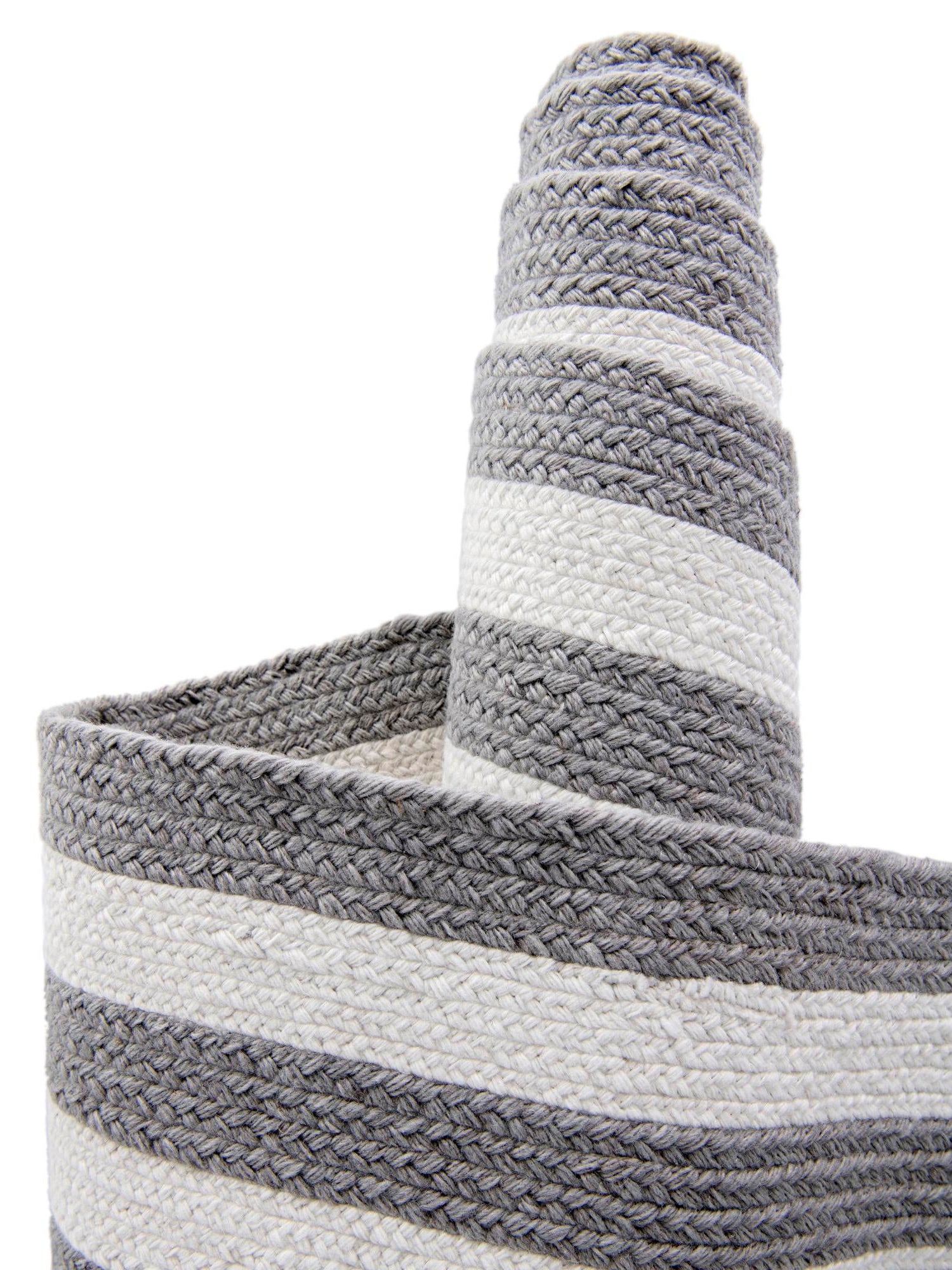 Washable Gray and White 7' 10 x 7' 10 Eco Verse Indoor Outdoor Washable Round Area Rug Easy to Clean Stain Resistant & Durable Weather Resistant for Patio, Deck, Terrace, Balcony, Porch 100% PET Polyester (Recycled Plastic Bottles) for Sale at Rug Engine