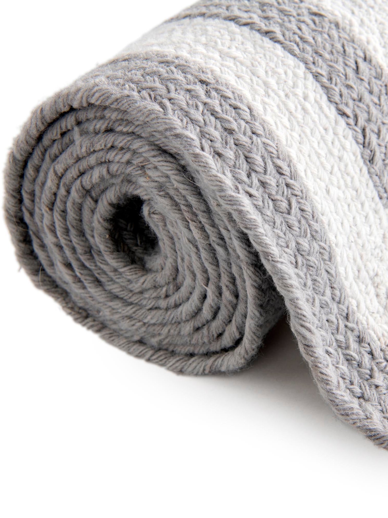 Washable Gray and White 10' x 10' Eco Verse Indoor Outdoor Washable Round Area Rug Easy to Clean Stain Resistant & Durable Weather Resistant for Patio, Deck, Terrace, Balcony, Porch 100% PET Polyester (Recycled Plastic Bottles) for Sale at Rug Engine