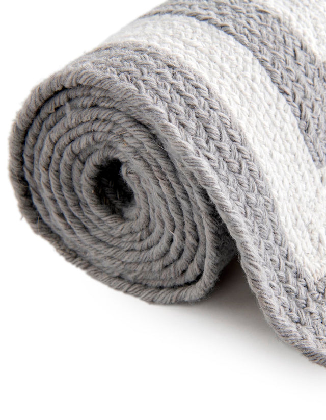 Washable Gray and White 10' x 10' Eco Verse Indoor Outdoor Washable Round Area Rug Easy to Clean Stain Resistant & Durable Weather Resistant for Patio, Deck, Terrace, Balcony, Porch 100% PET Polyester (Recycled Plastic Bottles) for Sale at Rug Engine