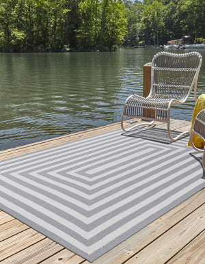 Gray and White 2' 2 x 3' 1 Eco Verse Indoor Outdoor Washable Rectangle Rug