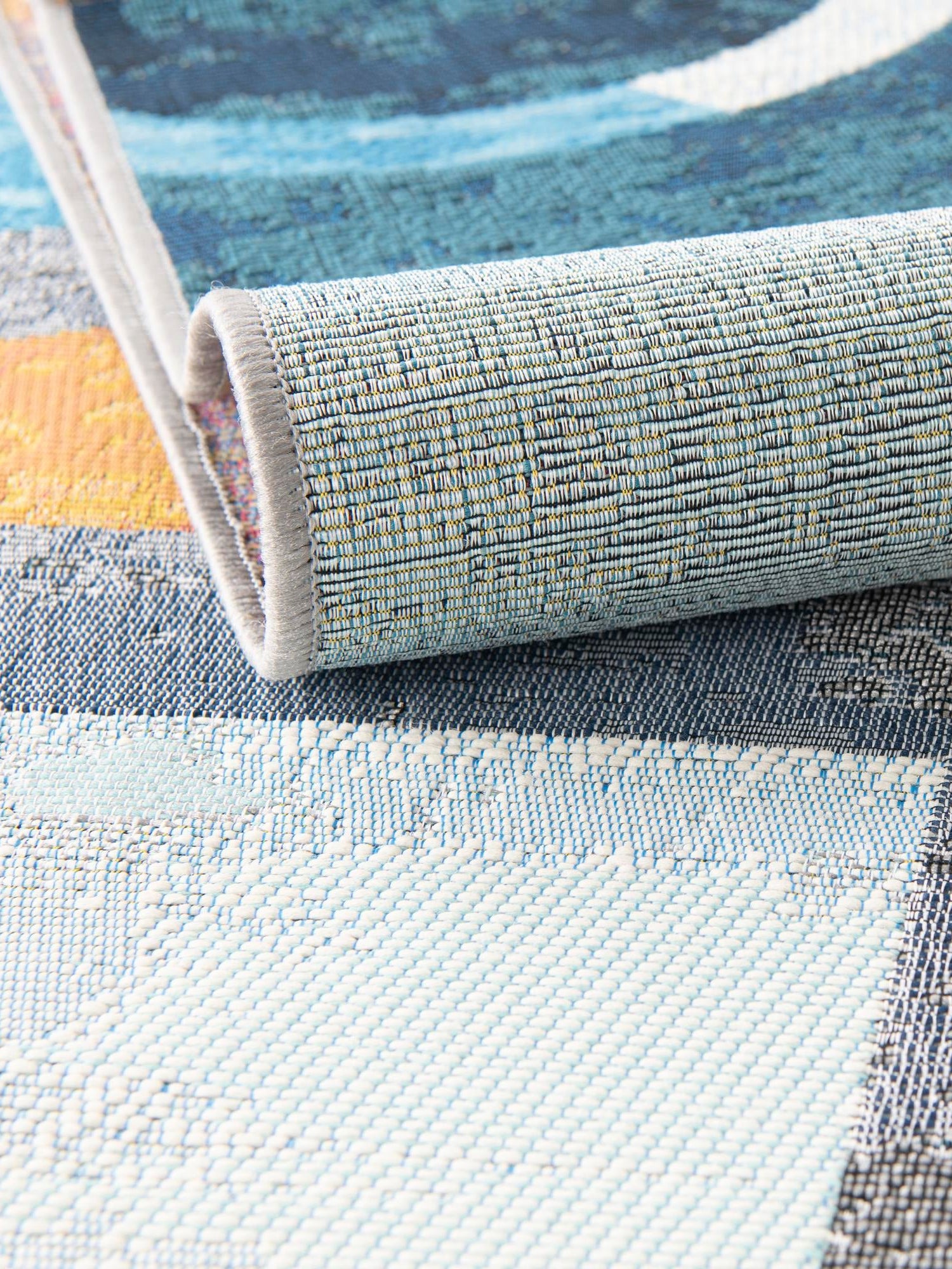 Multicolor 10' x 10' Outdoor Modern Round Area Rug Weather Resistant for Patio, Deck, Terrace, Balcony, Porch 100% Polypropylene Modern Outside Carpet for Sale at Rug Engine