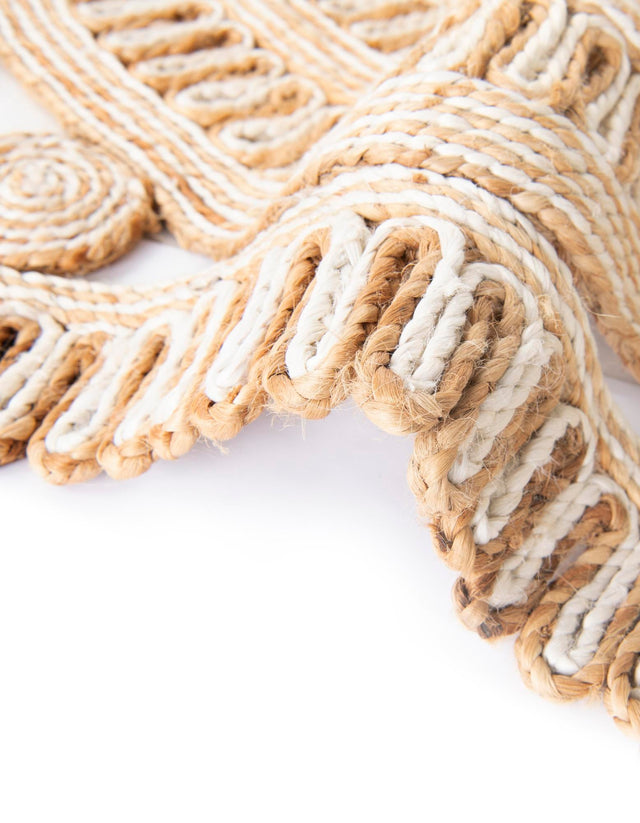 Natural and White 6' 1 x 6' 1 Braided Jute Round Rug