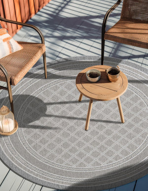 Gray 5' 1 x 5' 1 Outdoor Trellis Round Area Rug Weather Resistant for Patio, Deck, Terrace, Balcony, Porch Geometric Design Water Safe Outside Carpet for Sale at Rug Engine