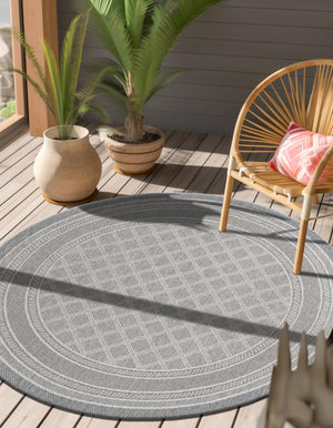 Gray 5' 1 x 5' 1 Outdoor Trellis Round Area Rug Weather Resistant for Patio, Deck, Terrace, Balcony, Porch Geometric Design Water Safe Outside Carpet for Sale at Rug Engine
