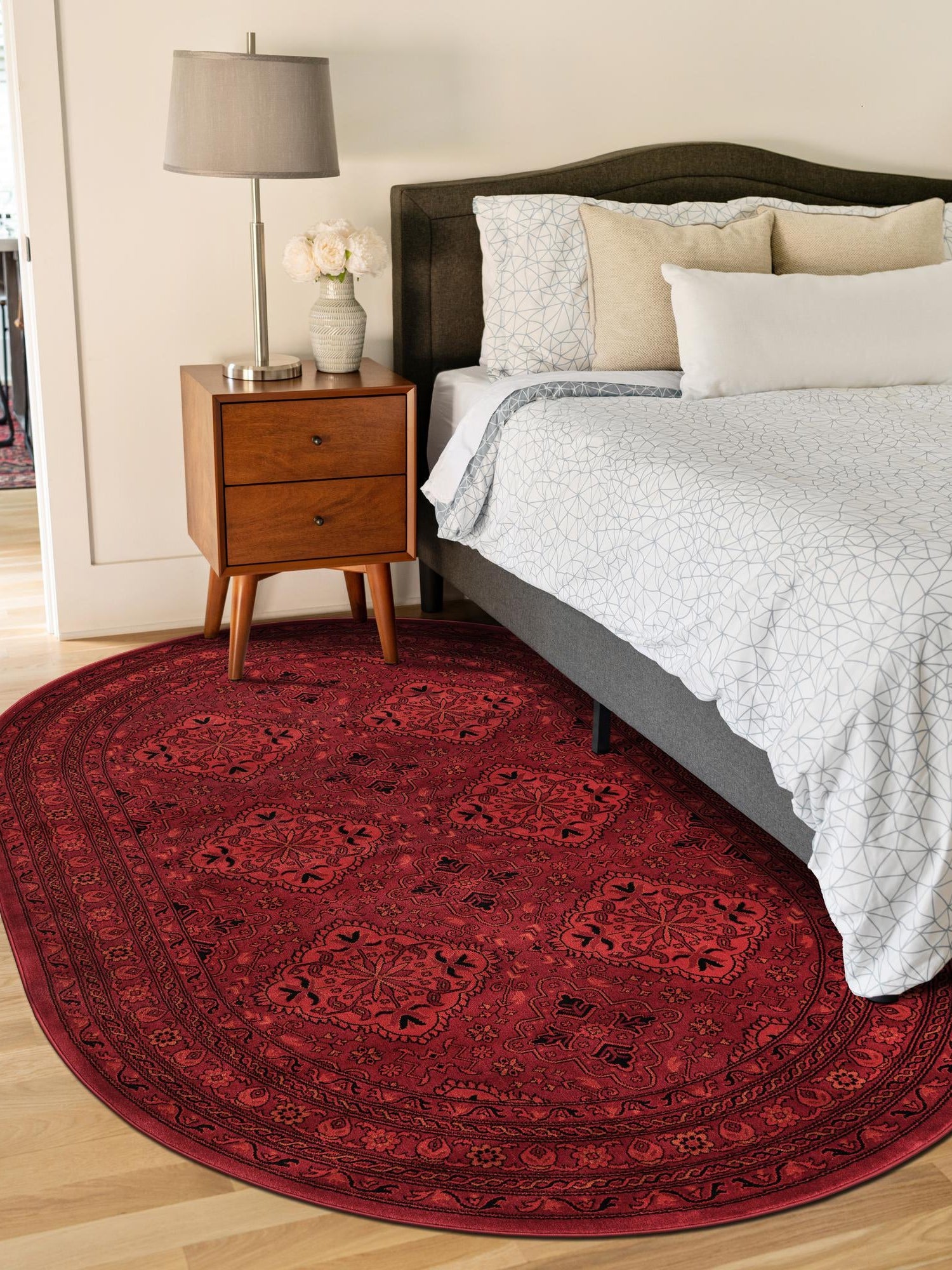 Red 4' 1 x 6' 1 Tekke Oval Area Rug Classic Traditional Vintage Design Carpet for Living Rooms, Dining, Bedrooms, Office Space for Sale at Rug Engine