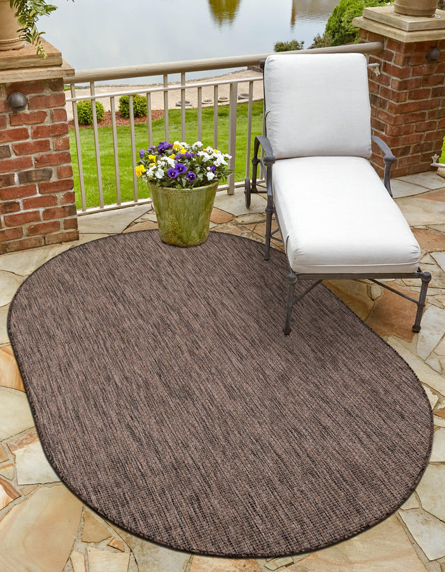 Light Brown 4' 1 x 6' 1 Outdoor Solid Oval Rug