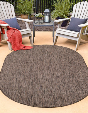 Light Brown 4' 1 x 6' 1 Outdoor Solid Oval Rug
