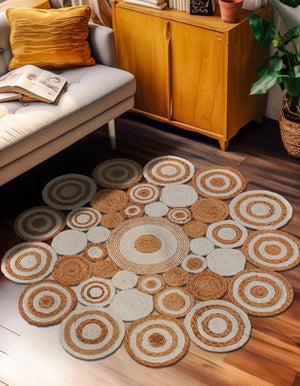 Natural and White 8' x 8' Braided Jute Round Rug