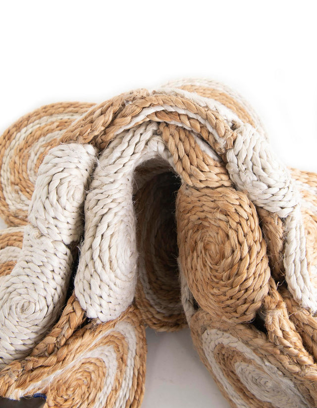 Natural and White 4' 1 x 4' 1 Braided Jute Round Rug