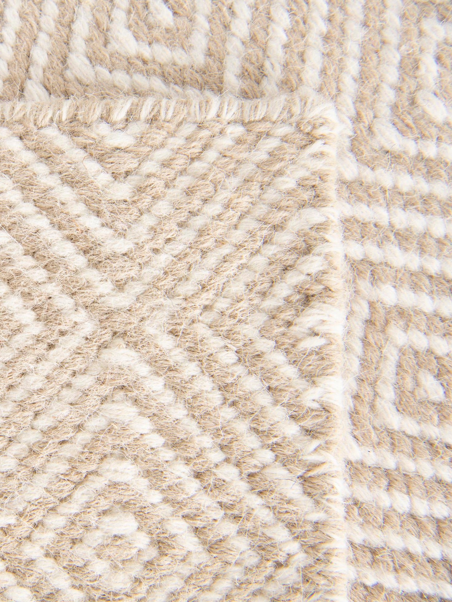 Beige 5' 1 x 8' Geo Trellis Flatweave Rectangle Area Rug 80% Wool & 20% Cotton Natural Geometric Carpet for Living, Office, Dining, Dorms for Sale at Rug Engine