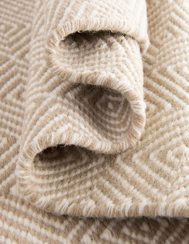 Beige 6' 1 x 9' Geo Trellis Flatweave Rectangle Area Rug 80% Wool & 20% Cotton Natural Geometric Carpet for Living, Office, Dining, Dorms for Sale at Rug Engine