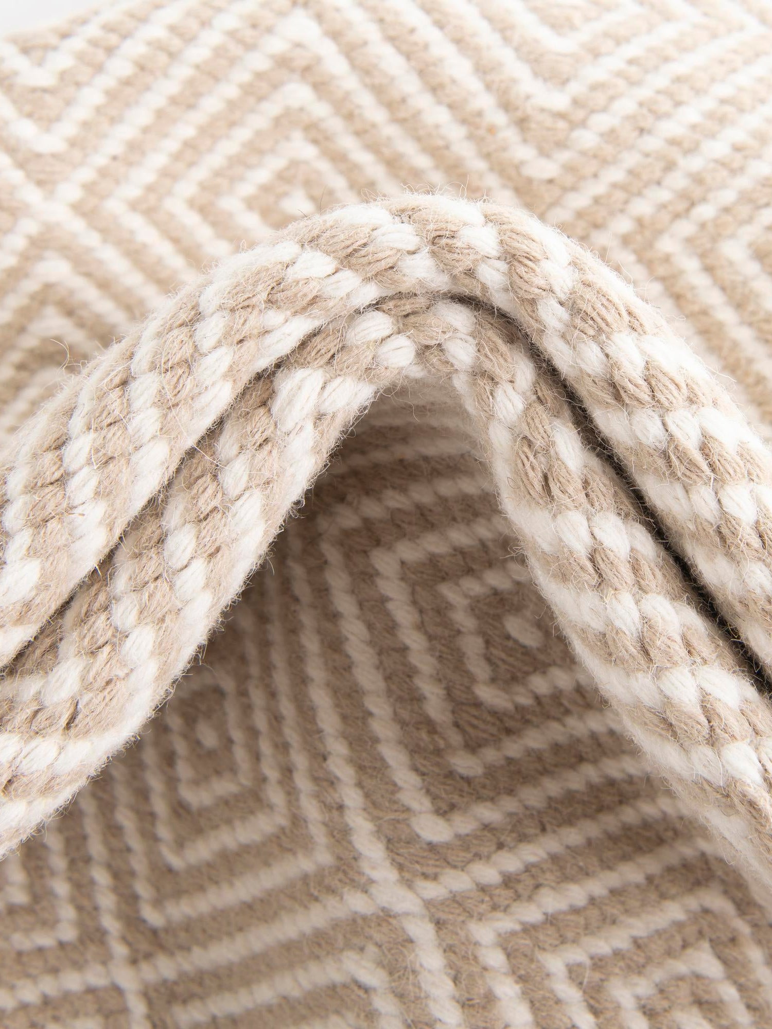 Beige 3' 1 x 3' 1 Geo Trellis Flatweave Round Area Rug 80% Wool & 20% Cotton Natural Geometric Carpet for Living, Office, Dining, Dorms for Sale at Rug Engine