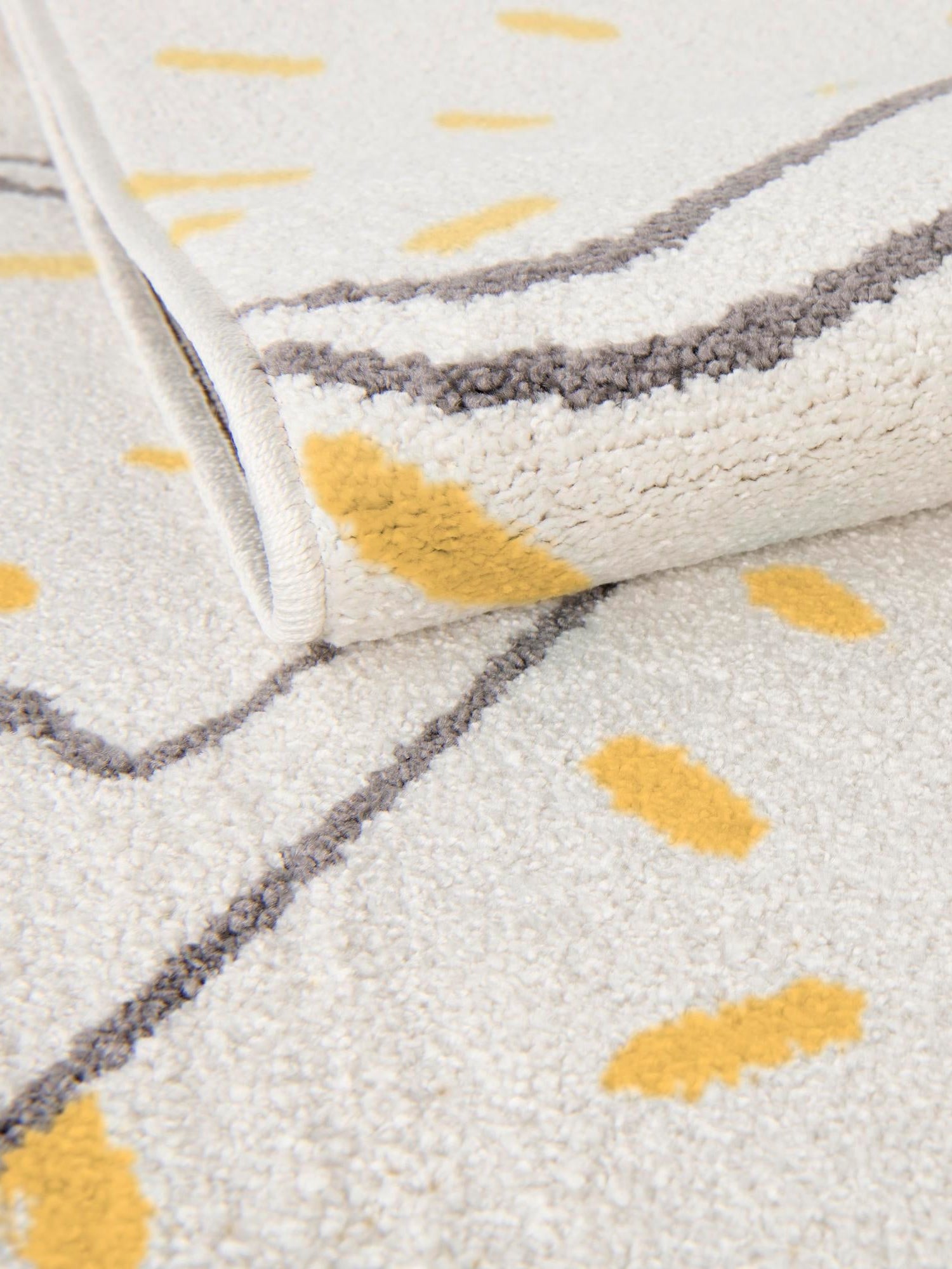 Ivory 4' 1 x 6' 1 Whimsy Kids Rectangle Area Rug for Baby Nursery, Toddler Playroom, Bedrooms