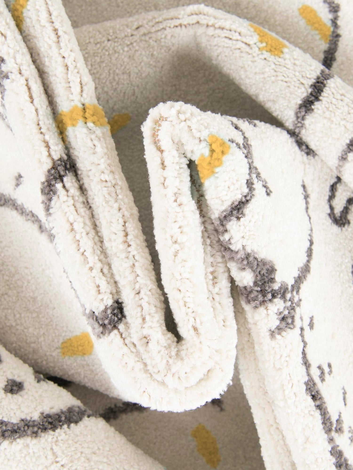 Ivory 4' 1 x 6' 1 Whimsy Kids Rectangle Area Rug for Baby Nursery, Toddler Playroom, Bedrooms