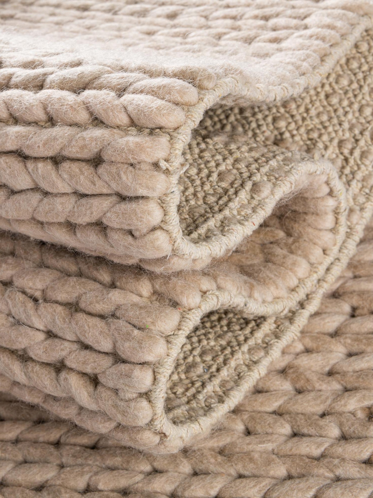 Taupe 5' 1 x 8' Lana New Zealand Wool Rectangle Area Rug All Natural Premium Wool Hand Woven Carpet for Luxury Interior Home Design for Sale at Rug Engine