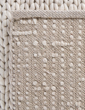 Ivory 2' x 3' 1 Lana New Zealand Wool Rectangle Area Rug All Natural Premium Wool Hand Woven Carpet for Luxury Interior Home Design for Sale at Rug Engine