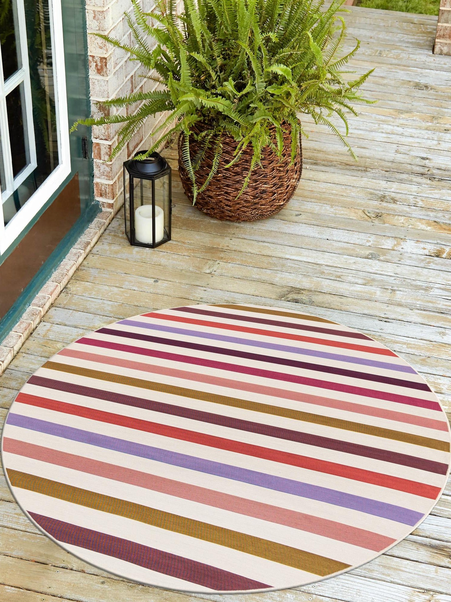 White 6' 1 x 6' 1 Outdoor Striped Round Area Rug Weather Resistant for Patio, Deck, Terrace, Balcony, Porch Geometric Pattern Waterproof Carpet for Sale at Rug Engine