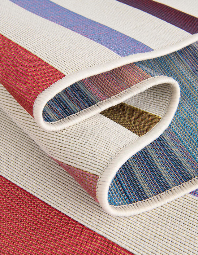 White 6' 1 x 6' 1 Outdoor Striped Round Area Rug Weather Resistant for Patio, Deck, Terrace, Balcony, Porch Geometric Pattern Waterproof Carpet for Sale at Rug Engine