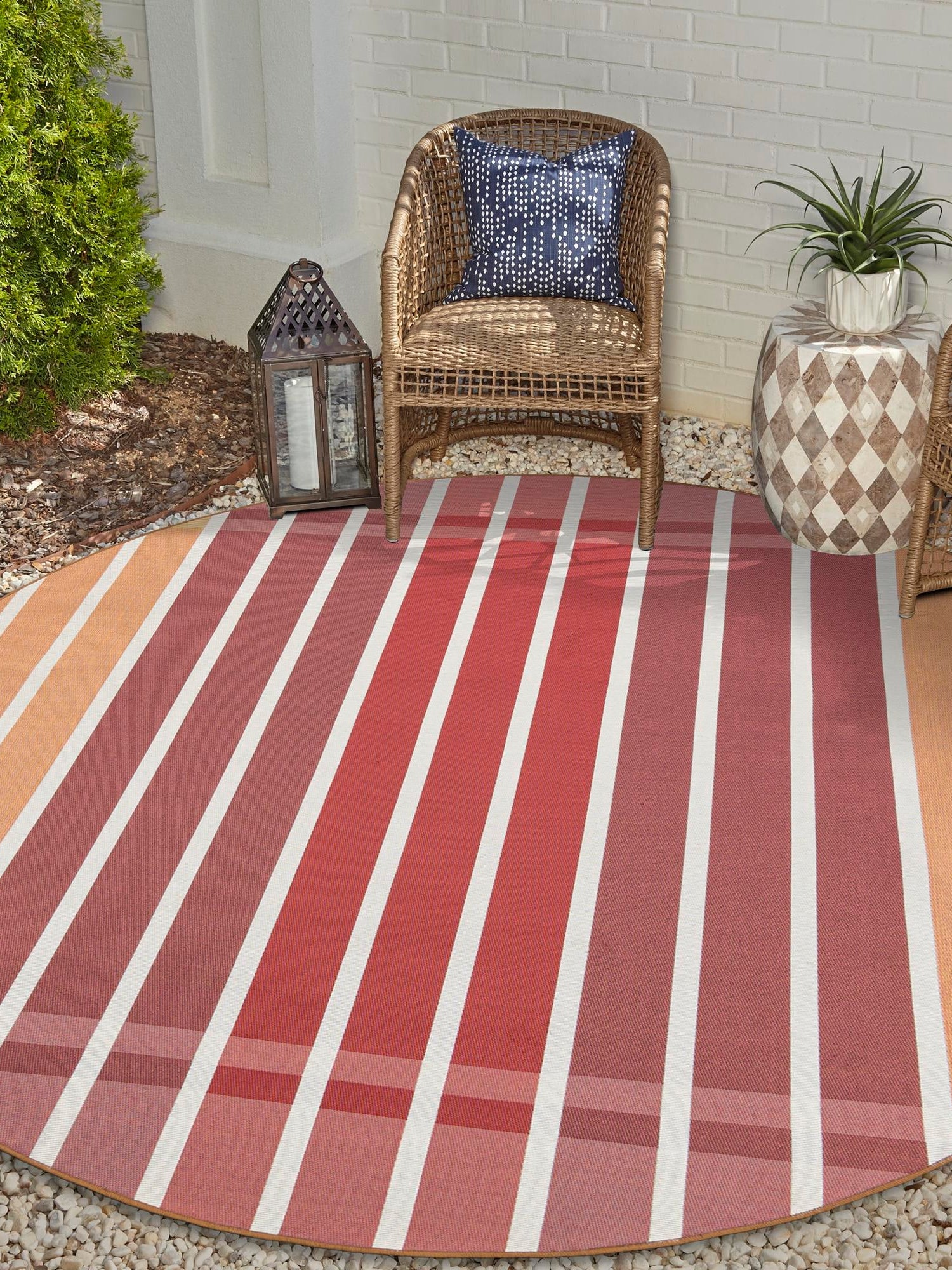 Peach and Salmon 3' 1 x 3' 1 Outdoor Striped Round Area Rug Weather Resistant for Patio, Deck, Terrace, Balcony, Porch Geometric Pattern Waterproof Carpet for Sale at Rug Engine