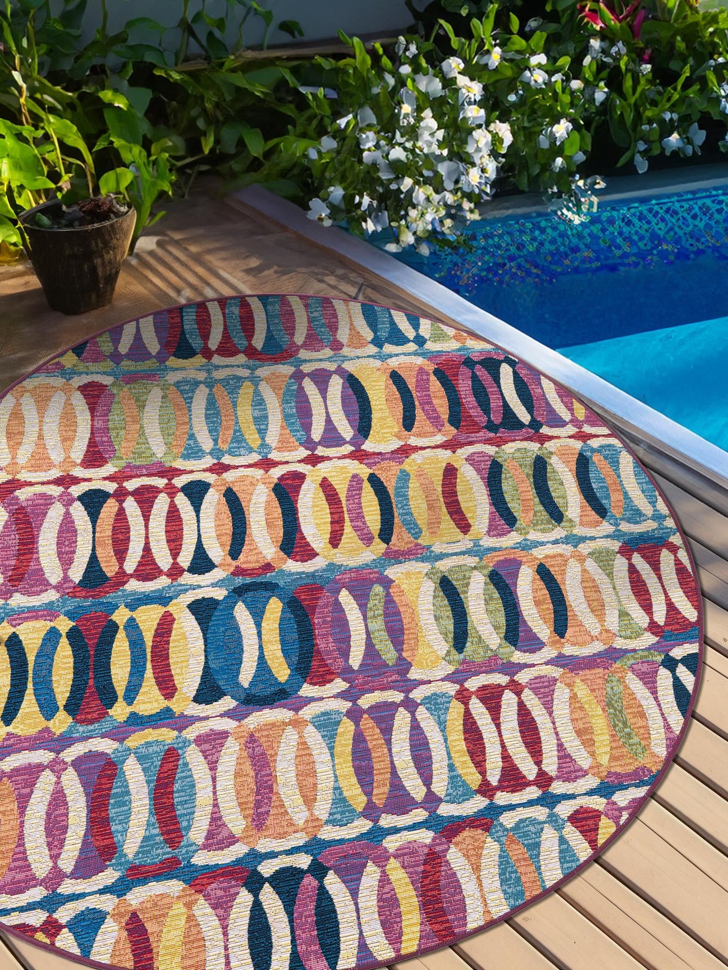 Multicolor 10' x 10' Outdoor Modern Round Area Rug Weather Resistant for Patio, Deck, Terrace, Balcony, Porch 100% Polypropylene Modern Outside Carpet for Sale at Rug Engine