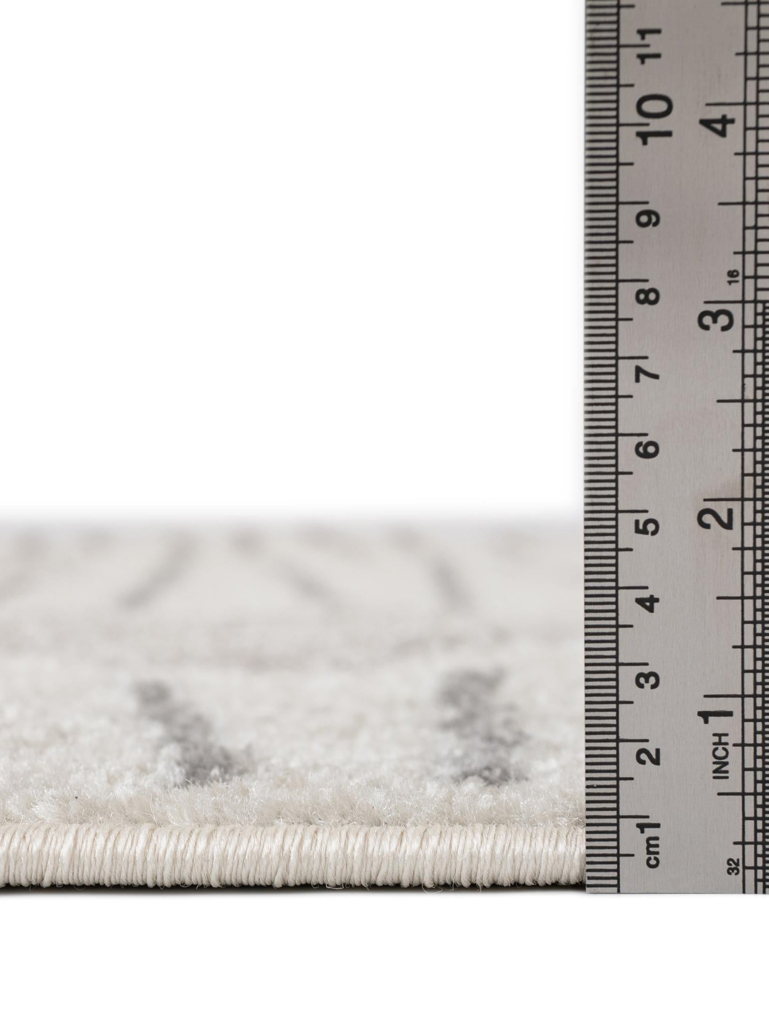 Ivory 7' 10 x 7' 10 Hanahan Round Area Rug 100% Polypropylene With Jute Backing Abstract Geometric Modern Carpet for Living, Dining Room, Office Space for Sale at Rug Engine