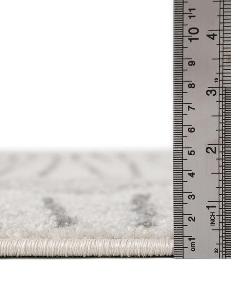 Ivory 7' 10 x 7' 10 Hanahan Round Area Rug 100% Polypropylene With Jute Backing Abstract Geometric Modern Carpet for Living, Dining Room, Office Space for Sale at Rug Engine