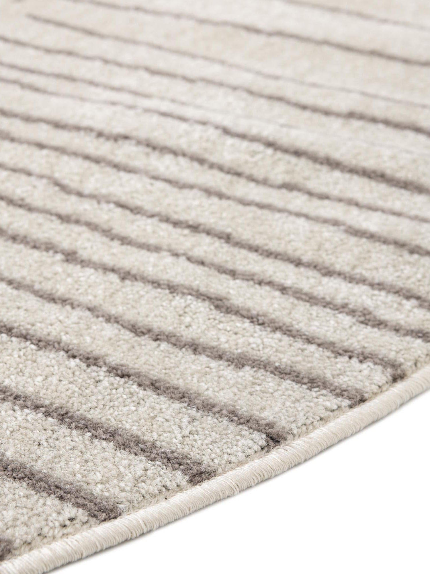 Ivory 7' 10 x 7' 10 Hanahan Round Area Rug 100% Polypropylene With Jute Backing Abstract Geometric Modern Carpet for Living, Dining Room, Office Space for Sale at Rug Engine