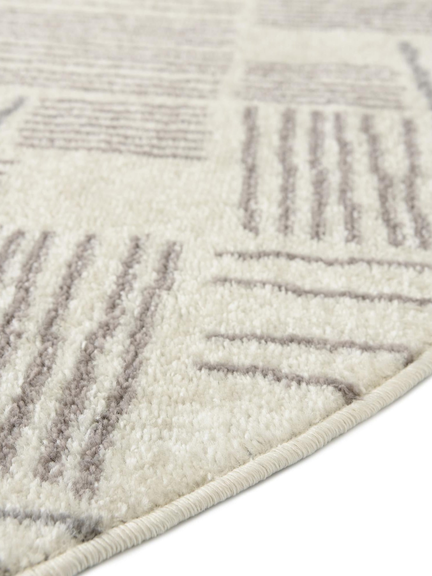 Ivory 5' 3 x 5' 3 Hanahan Round Area Rug 100% Polypropylene With Jute Backing Abstract Geometric Modern Carpet for Living, Dining Room, Office Space for Sale at Rug Engine