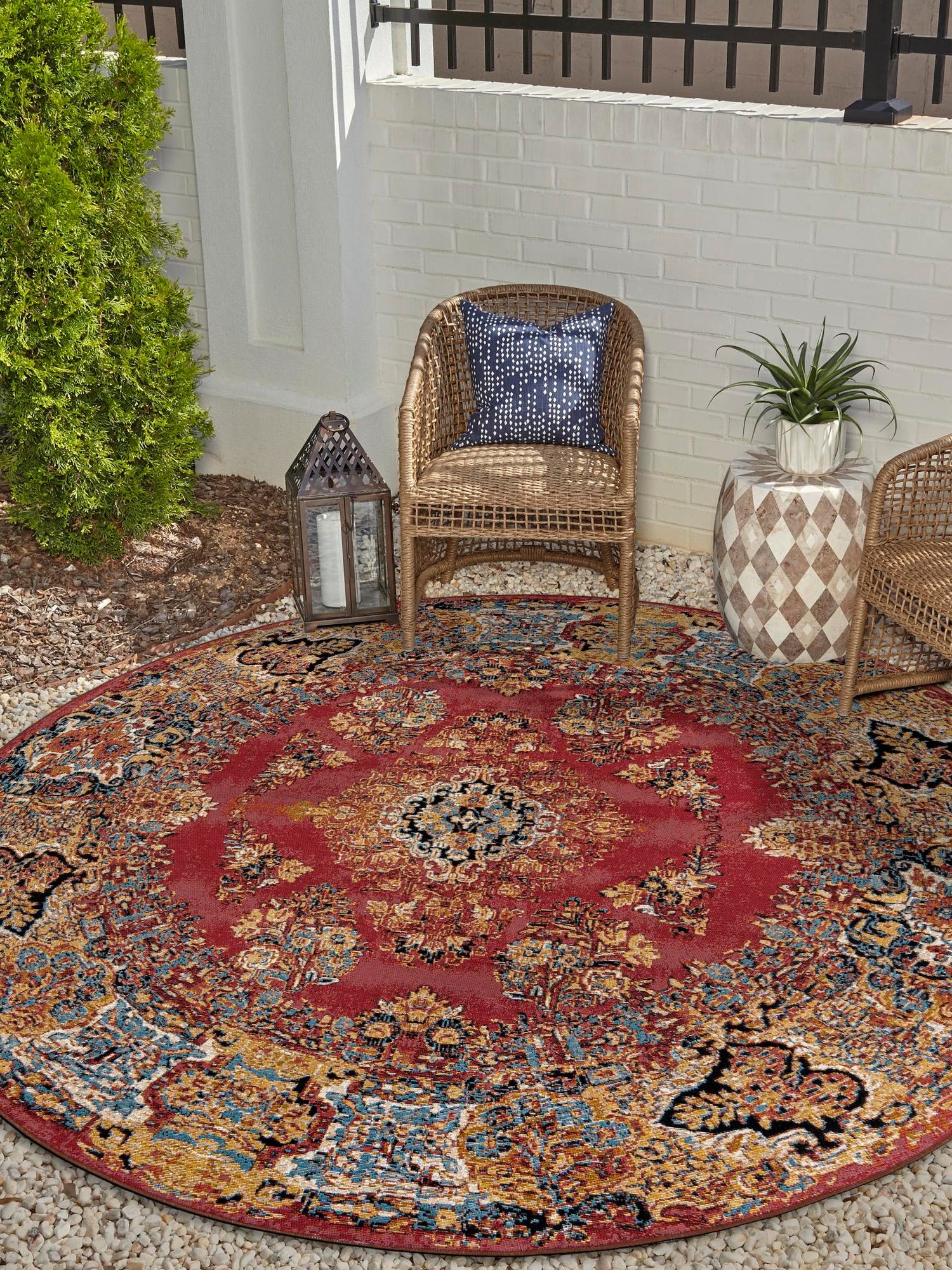 Antique Red 10' x 10' Outdoor Traditional Round Area Rug Weather Resistant for Patio, Deck, Terrace, Balcony, Porch Classical Design Outside Carpet for Sale at Rug Engine