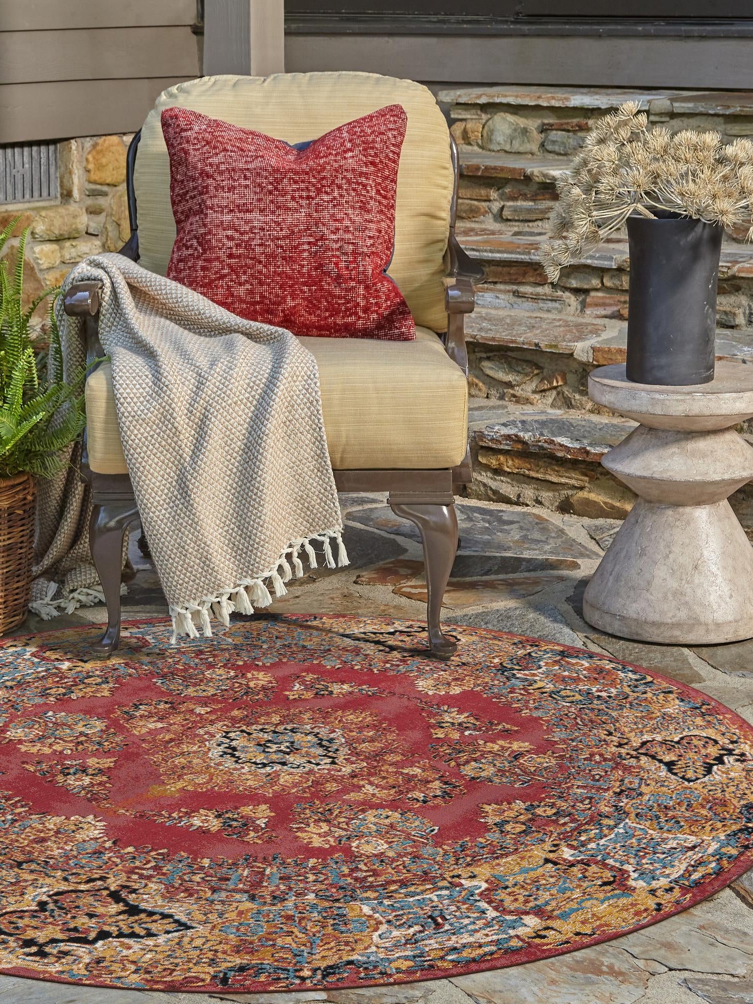 Antique Red 7' 10 x 7' 10 Outdoor Traditional Round Area Rug Weather Resistant for Patio, Deck, Terrace, Balcony, Porch Classical Design Outside Carpet for Sale at Rug Engine