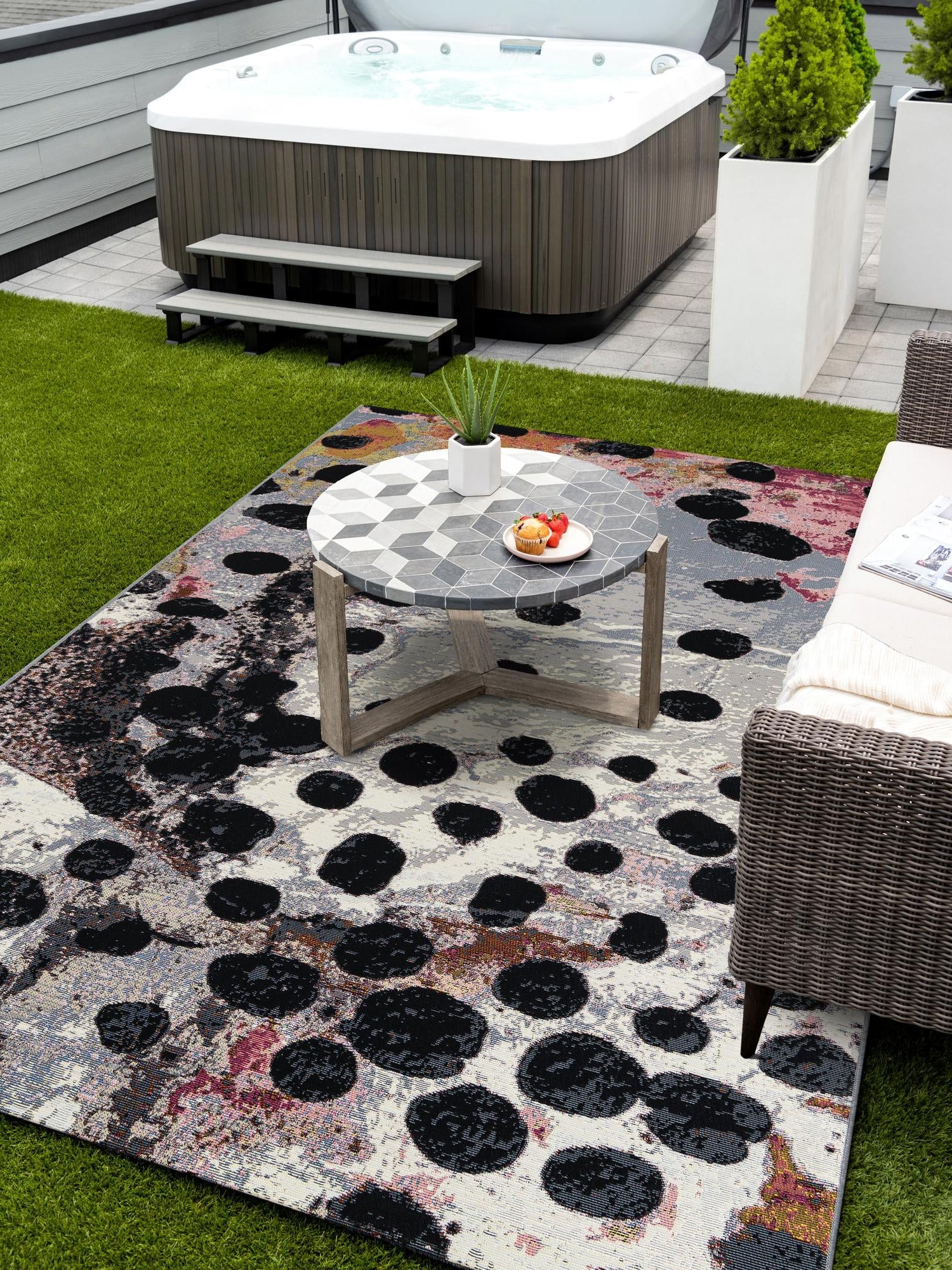 White and Black 2' x 3' 1 Outdoor Modern Rectangle Area Rug Weather Resistant for Patio, Deck, Terrace, Balcony, Porch 100% Polypropylene Modern Outside Carpet for Sale at Rug Engine
