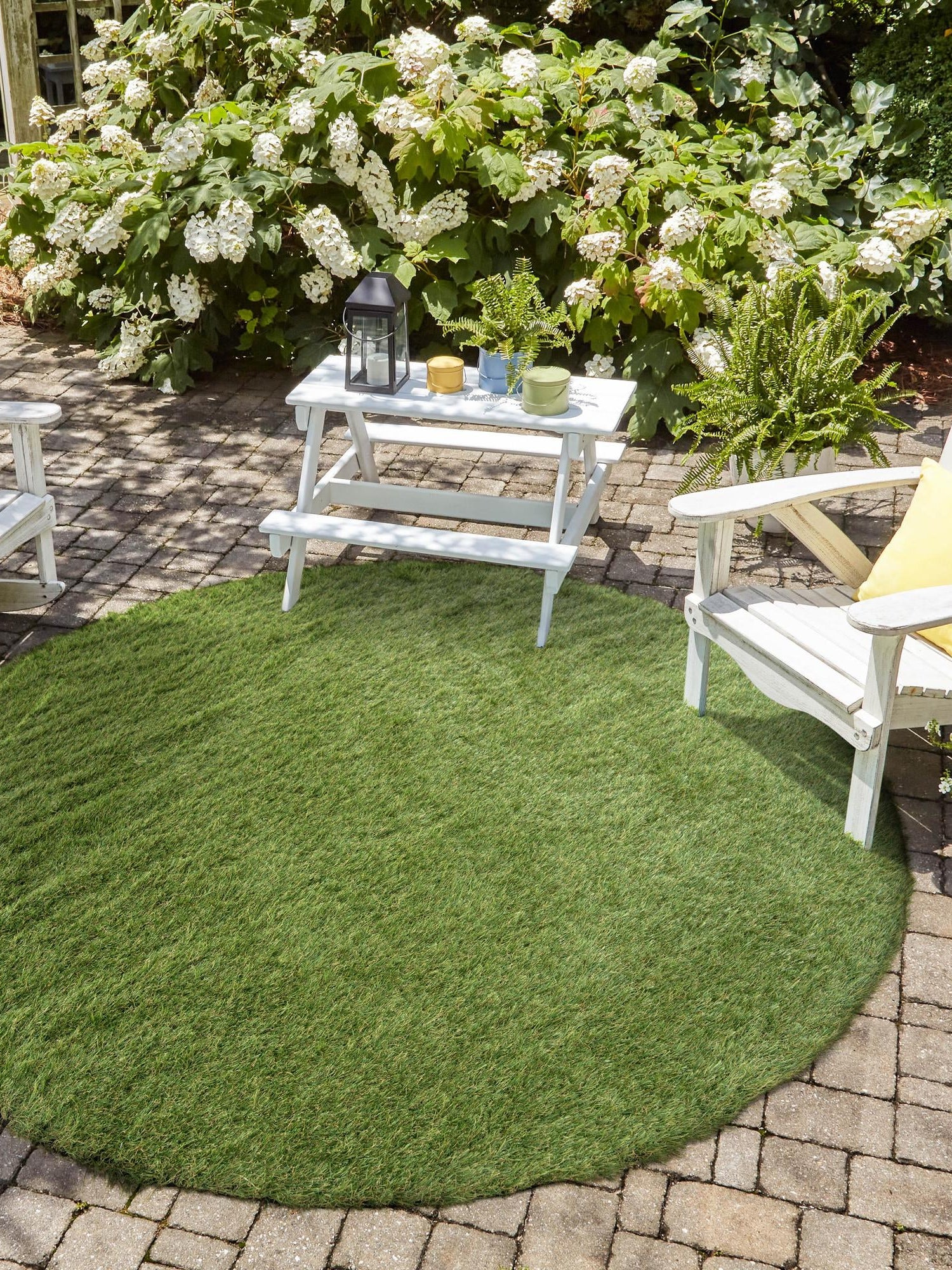 Green 10' x 10' Outdoor Grass Round Area Rug Thick Soft Touch Fluffy & Plush Shaggy Pile Weather Resistant for Patio, Deck, Terrace, Balcony, Porch