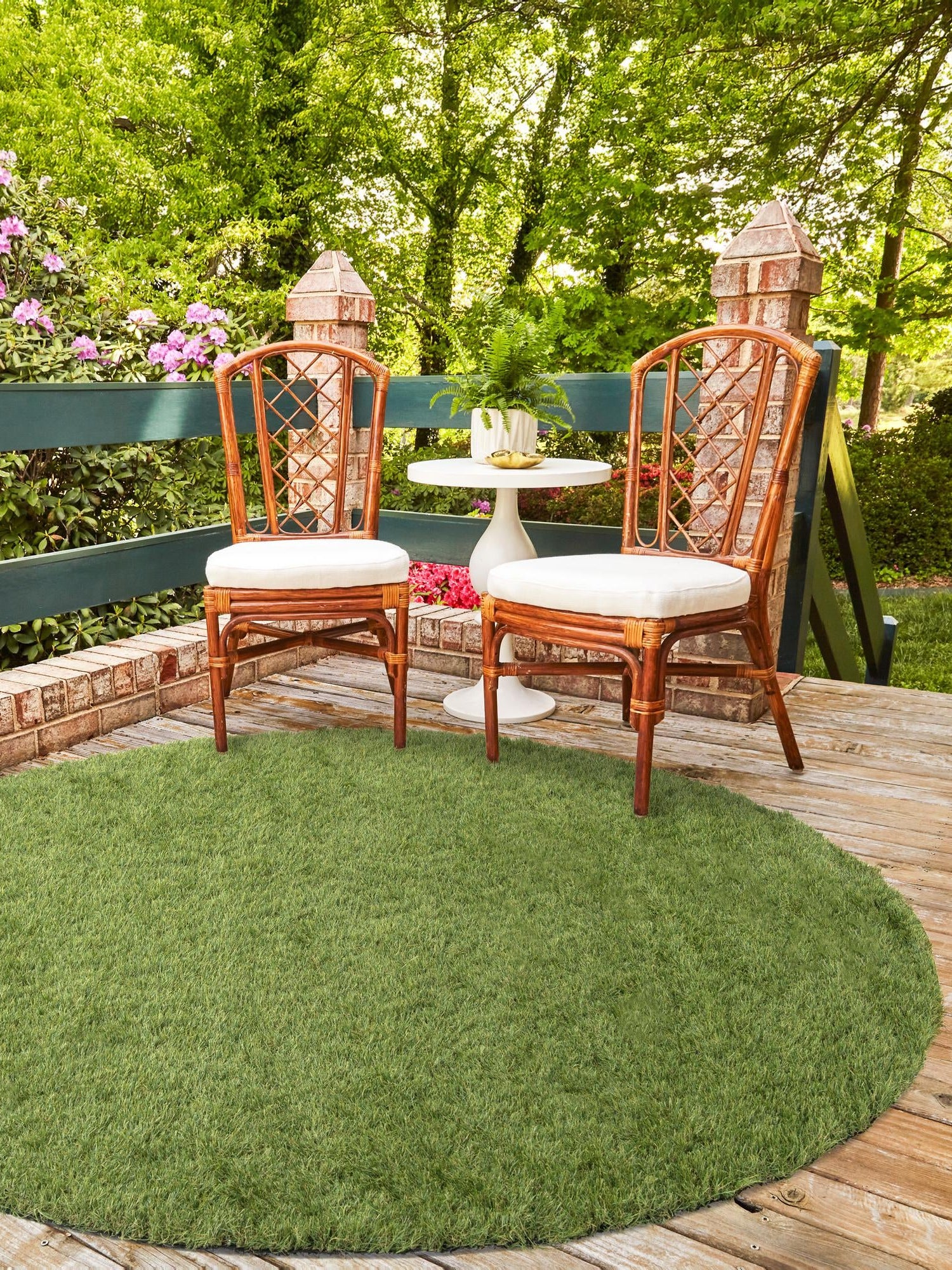 Green 10' x 10' Outdoor Grass Round Area Rug Thick Soft Touch Fluffy & Plush Shaggy Pile Weather Resistant for Patio, Deck, Terrace, Balcony, Porch