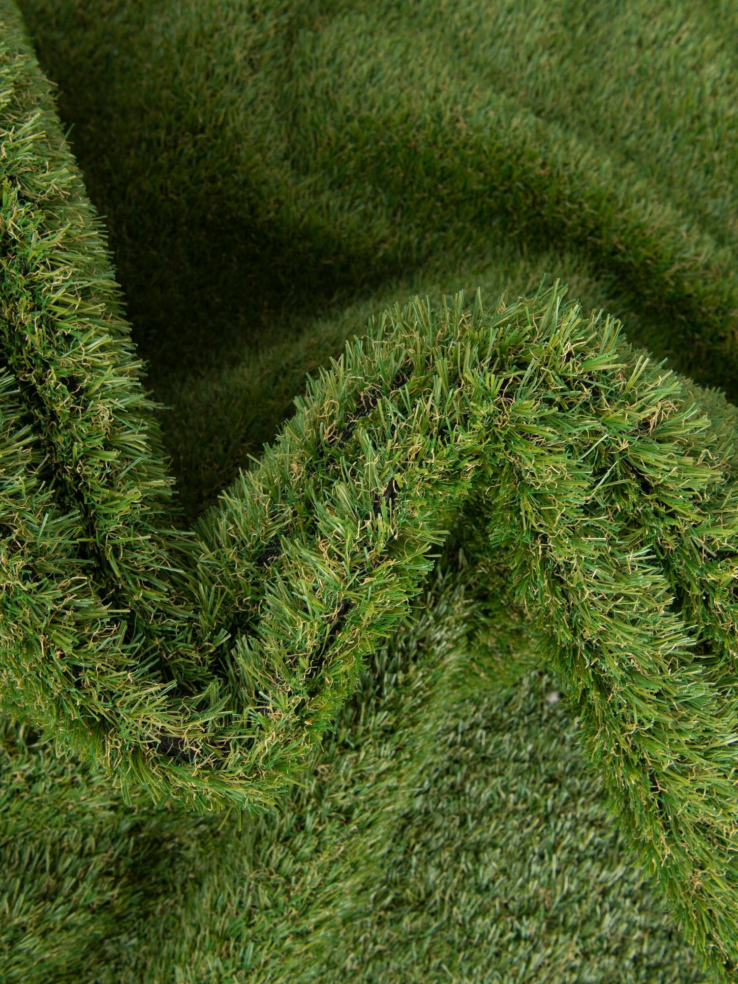 Green 3' 1 x 3' 1 Outdoor Grass Round Area Rug Thick Soft Touch Fluffy & Plush Shaggy Pile Weather Resistant for Patio, Deck, Terrace, Balcony, Porch Grass Carpet Mat for Sale at Rug Engine