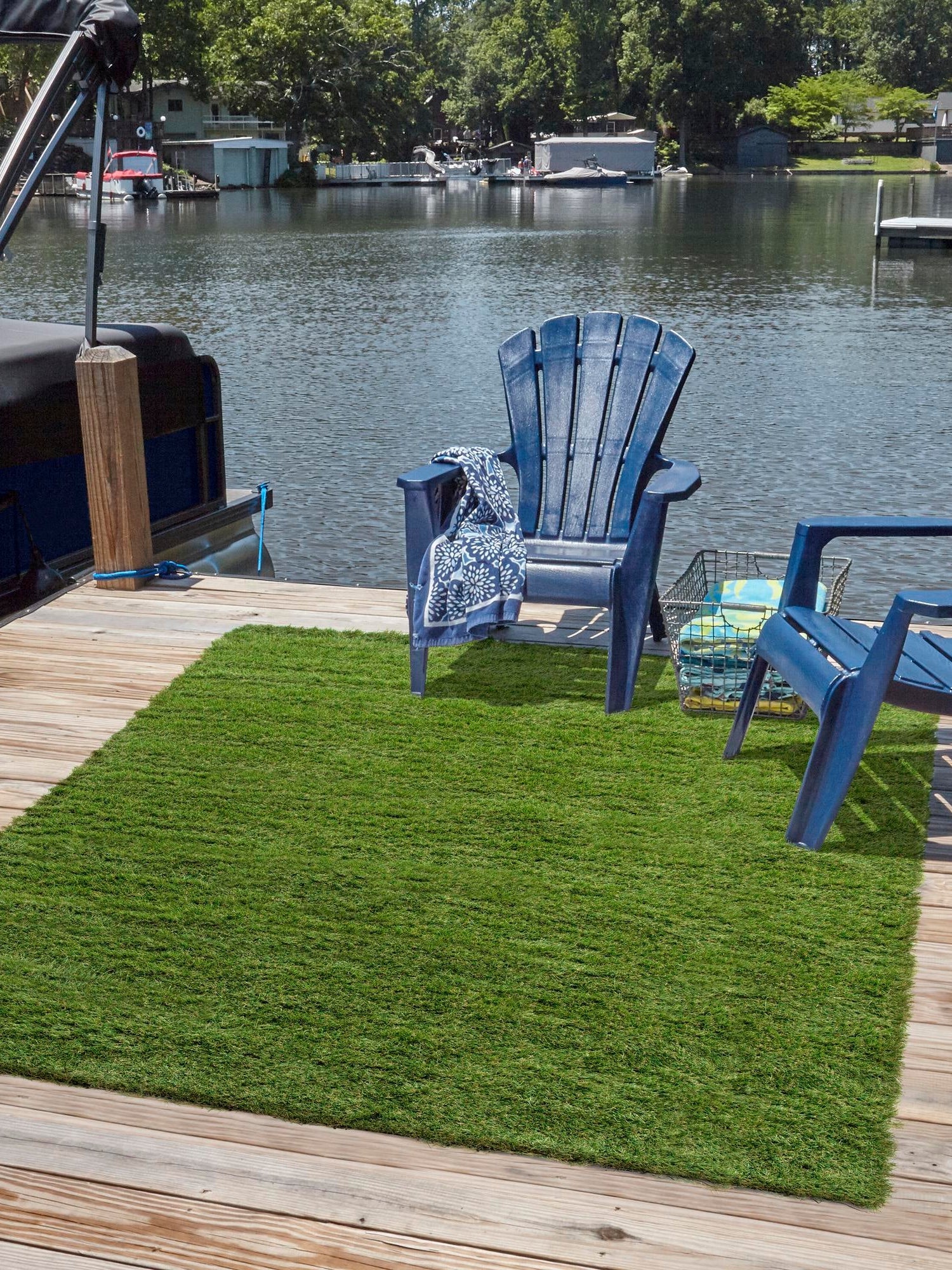 Green 7' 10 x 7' 10 Outdoor Grass Square Area Rug Thick Soft Touch Fluffy & Plush Shaggy Pile Weather Resistant for Patio, Deck, Terrace, Balcony, Porch Grass Carpet Mat for Sale at Rug Engine