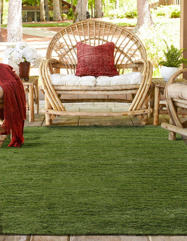 Green 7' 10 x 7' 10 Outdoor Grass Square Area Rug Thick Soft Touch Fluffy & Plush Shaggy Pile Weather Resistant for Patio, Deck, Terrace, Balcony, Porch