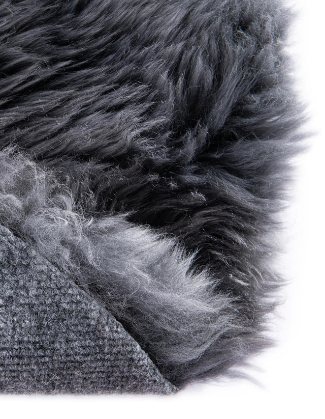 Gray 6' x 6' Natural Sheepskin Square Rug