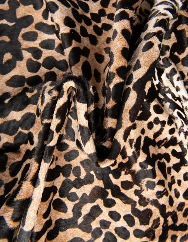 Brown and Black 6' x 6' 3 Cowhide Leather Rectangle Rug