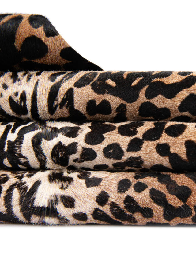 Brown and Black 6' x 6' 3 Cowhide Leather Rectangle Rug