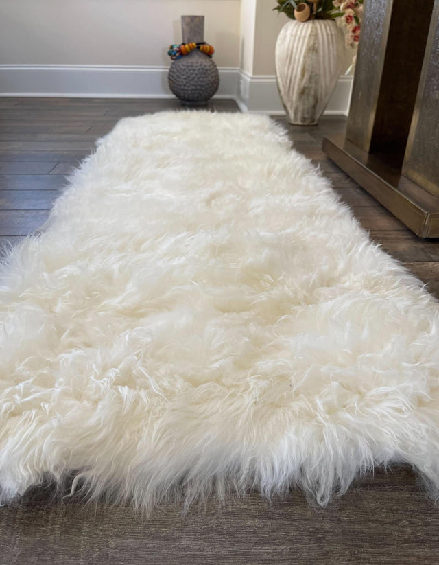 White 2' x 4' Sheepskin Runner Rug
