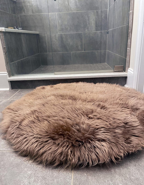 Beige 3' x 3' Sheepskin Round Area Rug 100% Genuine Luxury Soft Touch Shaggy Plush Pile