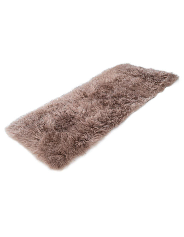 Beige 2' x 4' Sheepskin Runner Rug