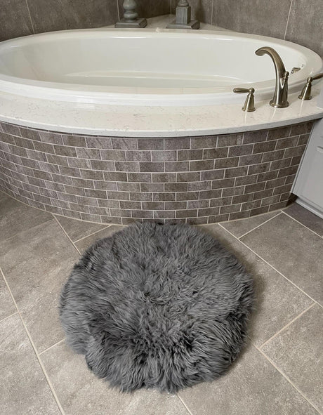 Gray 2' x 2' Sheepskin Round Area Rug 100% Genuine Luxury Soft Touch Shaggy Plush Pile