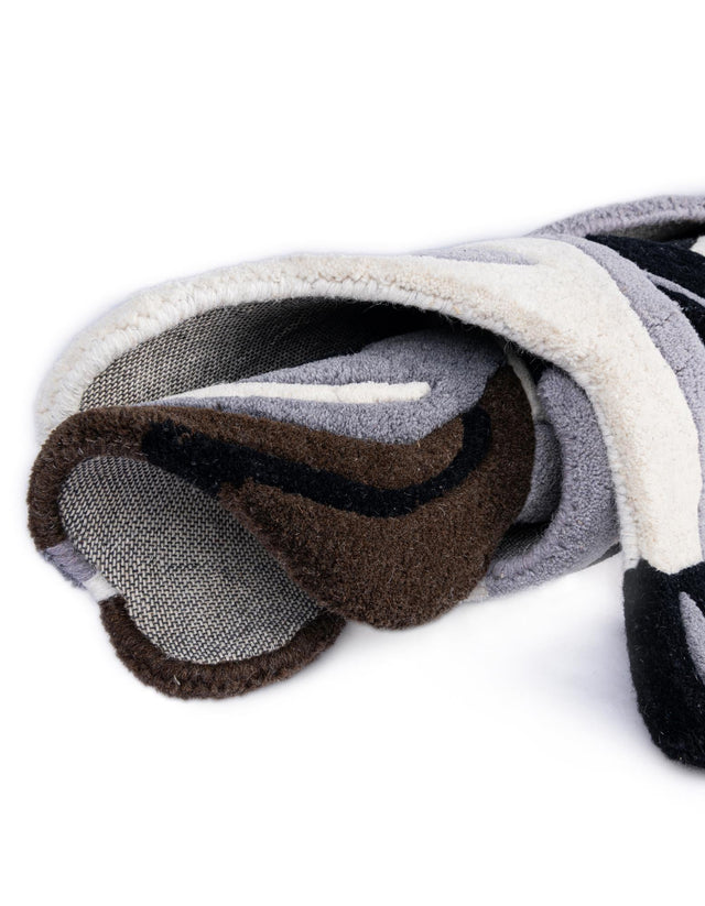 White and Black 2' 6 x 3' 1 Playtime Kids Wool Free Form Rug