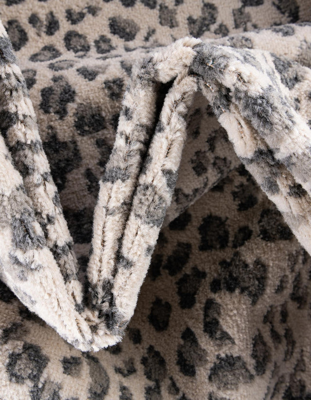 Gray 5' 1 x 5' 1 Wildlife Round Area Rug Animal Print Safari Jungle Inspired Carpet for Unique Modern Interior Design for Sale at Rug Engine