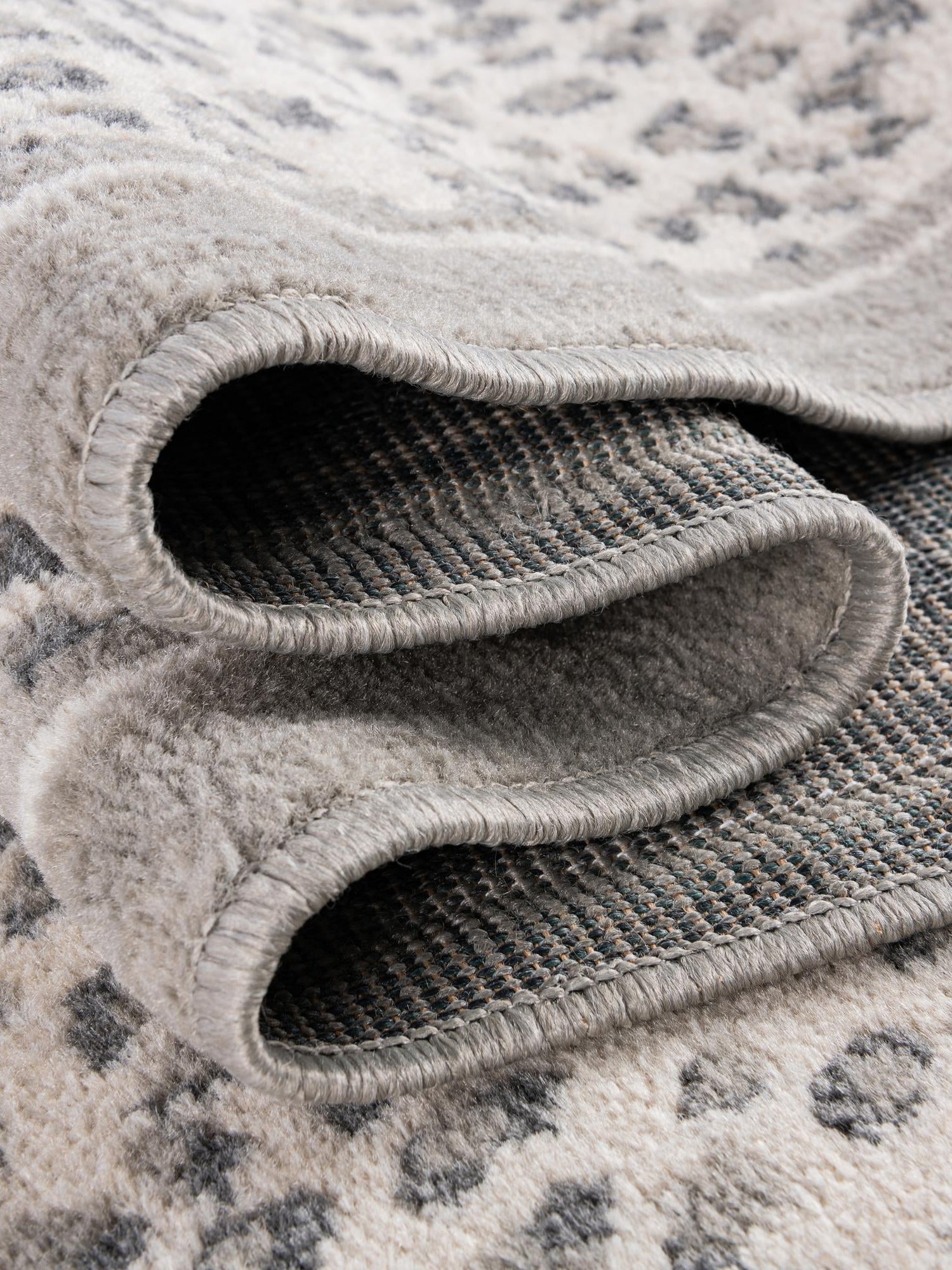Gray 2' x 3' 1 Wildlife Rectangle Area Rug Animal Print Safari Jungle Inspired Carpet for Unique Modern Interior Design for Sale at Rug Engine