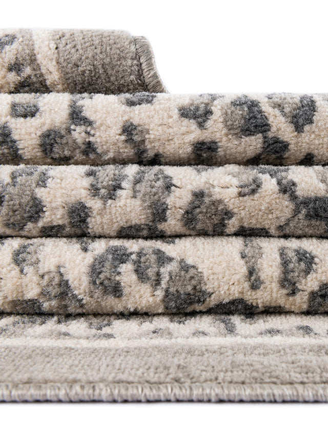 Gray 4' 1 x 6' 1 Wildlife Rectangle Area Rug Animal Print Safari Jungle Inspired Carpet for Unique Modern Interior Design for Sale at Rug Engine