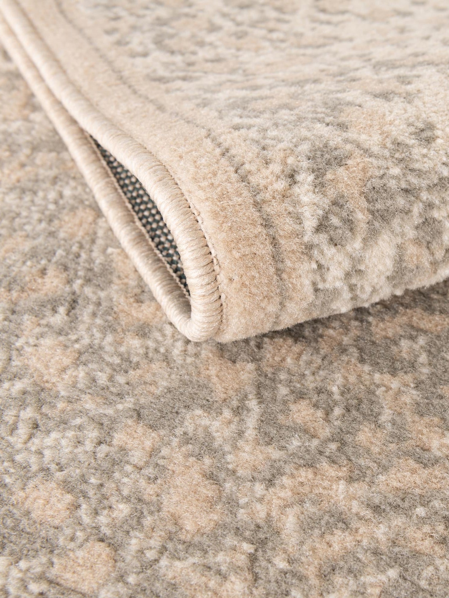 Ivory 5' 1 x 8' Wildlife Rectangle Area Rug Animal Print Safari Jungle Inspired Carpet for Unique Modern Interior Design for Sale at Rug Engine