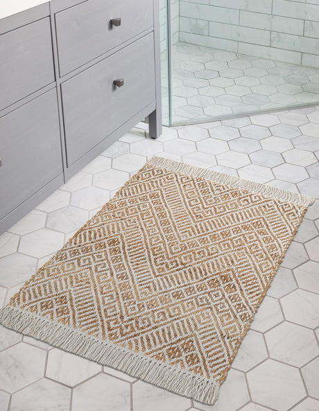 White and Natural 2' x 3' 1 Braided Jute Rectangle Rug